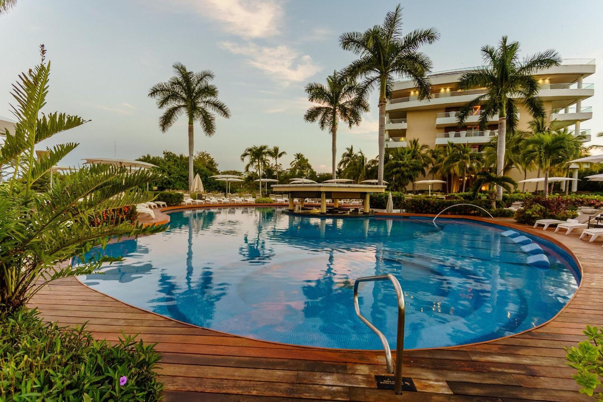 The Grand Luxxe Three Bedroom Spa Suite Nuevo Vallarta Buitenkant foto